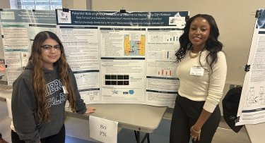 Biology students showcase their research at national conference